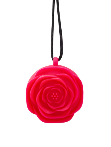 Le Wand Rose Necklace Vibe