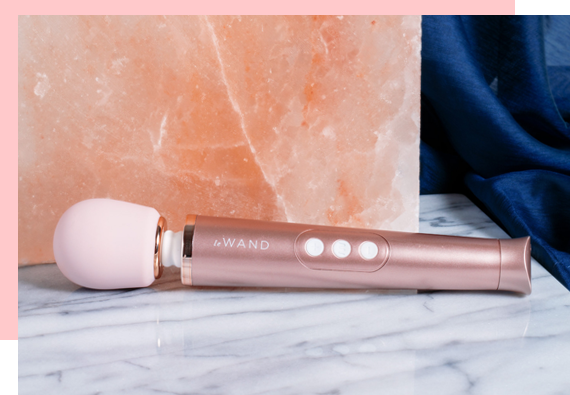 Le Wand Petite Rechargeable Vibrating Massager