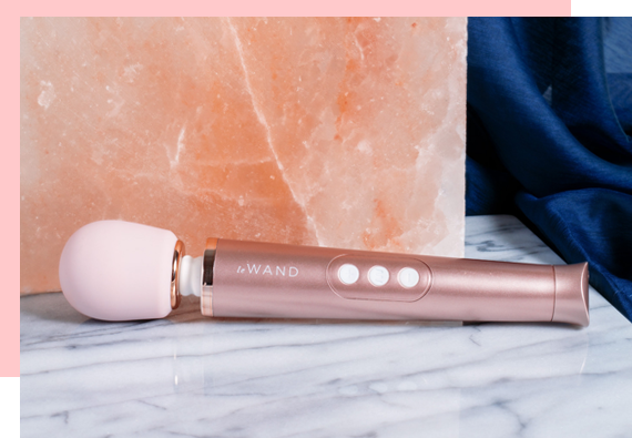 Le Wand Petite Rechargeable Vibrating Massager