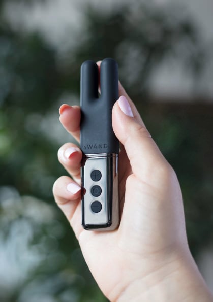 Le Wand Chrome Deux Mini Rabbit Vibrator