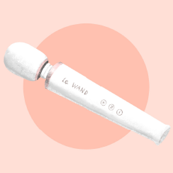 Le Wand Pearl White Wand Vibrator