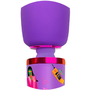 Le Wand Feel My Power Special Edition features a flexible neck and a lengthy handle for smooth maneuvering