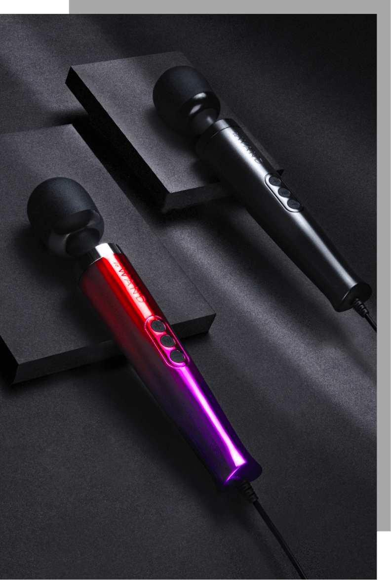 Le Wand Die Cast Vibrating Massager