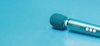 Le Wand Massagers